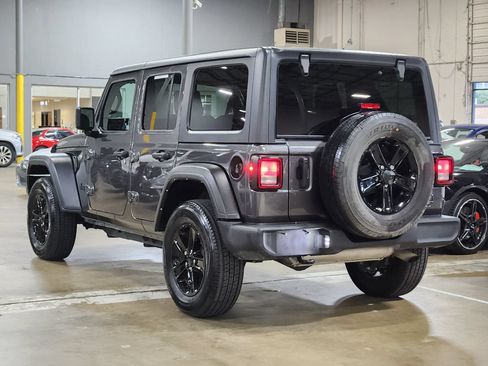 Used 2021 Jeep Wrangler Unlimited Sport AWD/4WD image 11