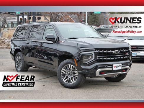 Used 2025 Chevrolet Suburban Z71 AWD/4WD image 1