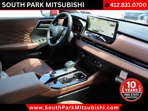 New 2025 Mitsubishi Outlander SEL image 10