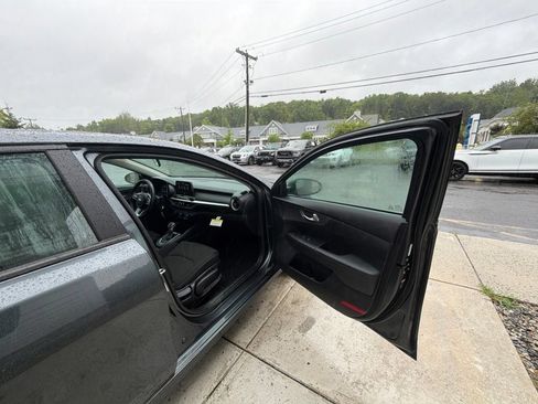 Used 2021 Kia Forte LXS FWD image 54