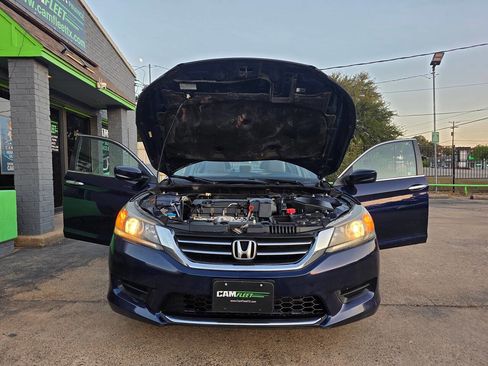 Used 2013 Honda Accord LX image 56