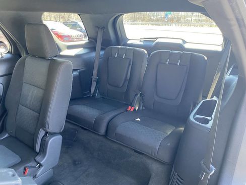 Used 2011 Ford Explorer XLT image 12