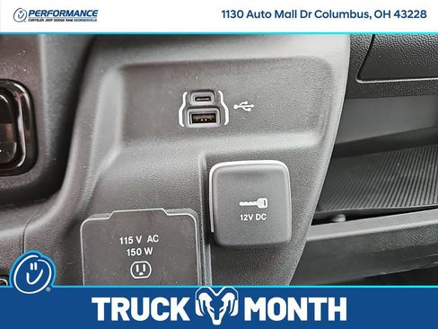 New 2025 RAM ProMaster 2500 w/ Quick Order Package 22G SLT image 26