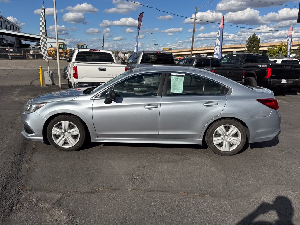 Used 2018 Subaru Legacy 2.5i AWD/4WD image 9