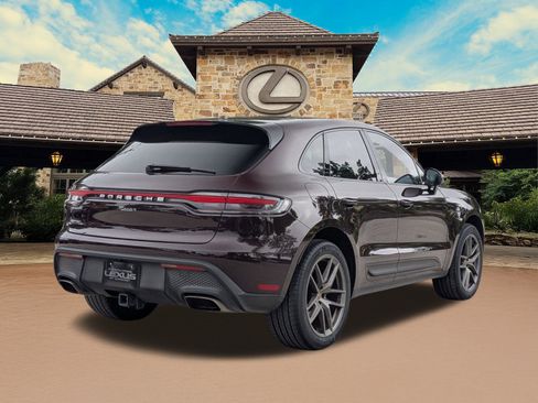 Used 2023 Porsche Macan Turbo AWD/4WD image 2