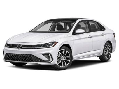 Used 2025 Volkswagen Jetta SE w/ Sunroof Package