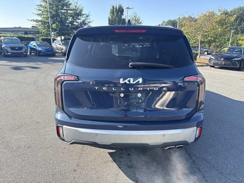 Certified 2024 Kia Telluride SX FWD image 9