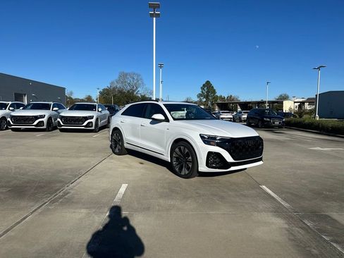 New 2026 Audi Q8 Premium Plus image 5