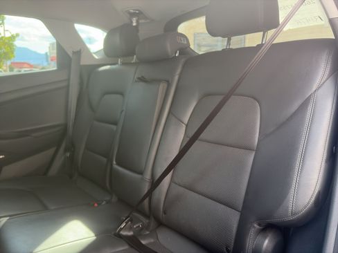 Used 2019 Hyundai Tucson Limited AWD/4WD image 23