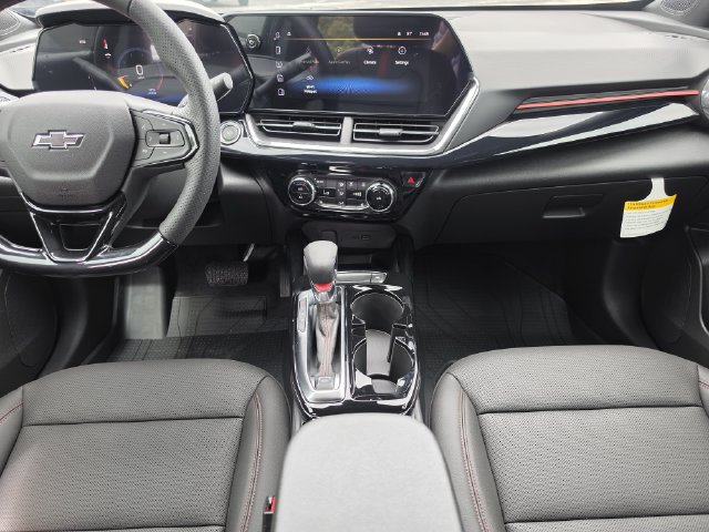 New 2026 Chevrolet Trax RS w/ Sunroof Package FWD image 17