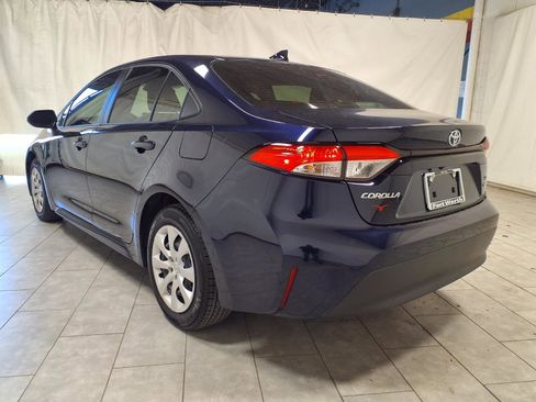 Used 2025 Toyota Corolla LE image 7