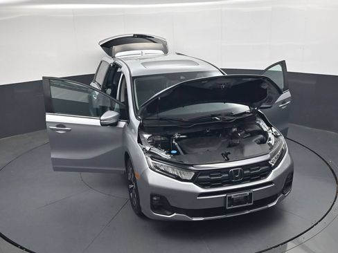 Used 2025 Honda Odyssey EX-L image 43