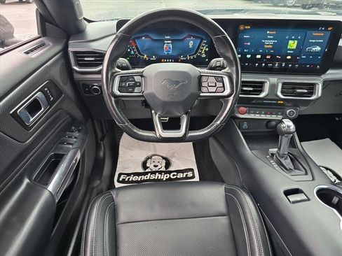Used 2025 Ford Mustang Premium RWD image 3