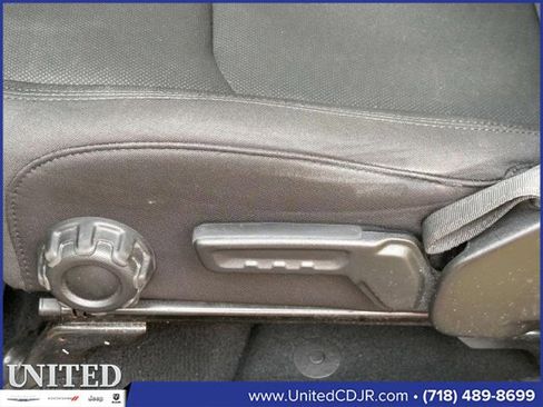 Certified 2022 Jeep Wrangler Unlimited Sport image 15