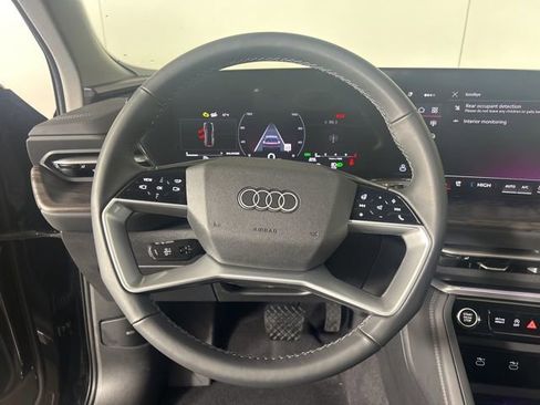 New 2025 Audi Q5 Premium Plus image 31