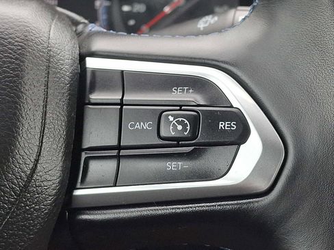 Used 2022 Jeep Compass Latitude w/ Convenience Group AWD/4WD image 19
