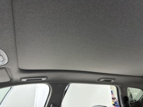 Used 2019 Hyundai Santa Fe Limited image 24