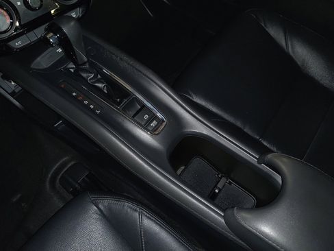 Used 2017 Honda HR-V LX image 26