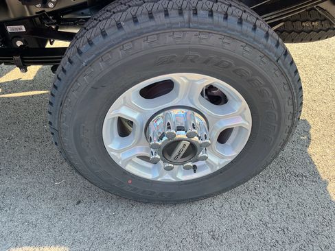 New 2027 Ford F350 XLT w/ XLT Premium Package AWD/4WD image 18