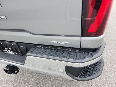 New 2026 GMC Sierra 2500 SLT w/ SLT Premium Package image 4