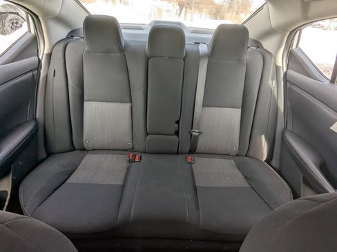 Used 2021 Nissan Sentra SV image 15