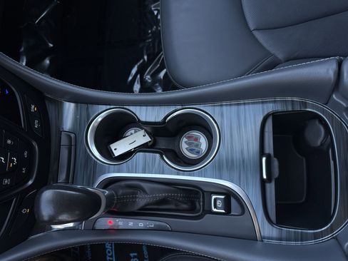 Used 2020 Buick Envision Essence image 19