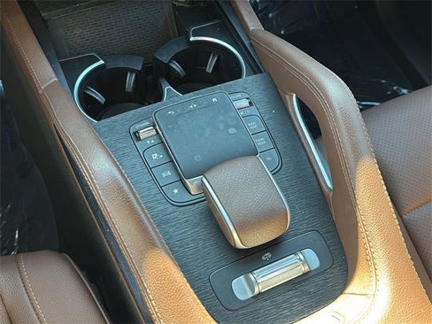 Certified 2024 Mercedes-Benz GLS 450 4MATIC image 21