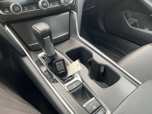 Used 2020 Honda Accord LX image 42