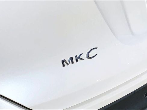 Used 2018 Lincoln MKC Select w/ Select Plus Package image 30