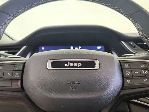 Used 2023 Jeep Grand Cherokee L Laredo w/ Luxury Tech Group I AWD/4WD image 18