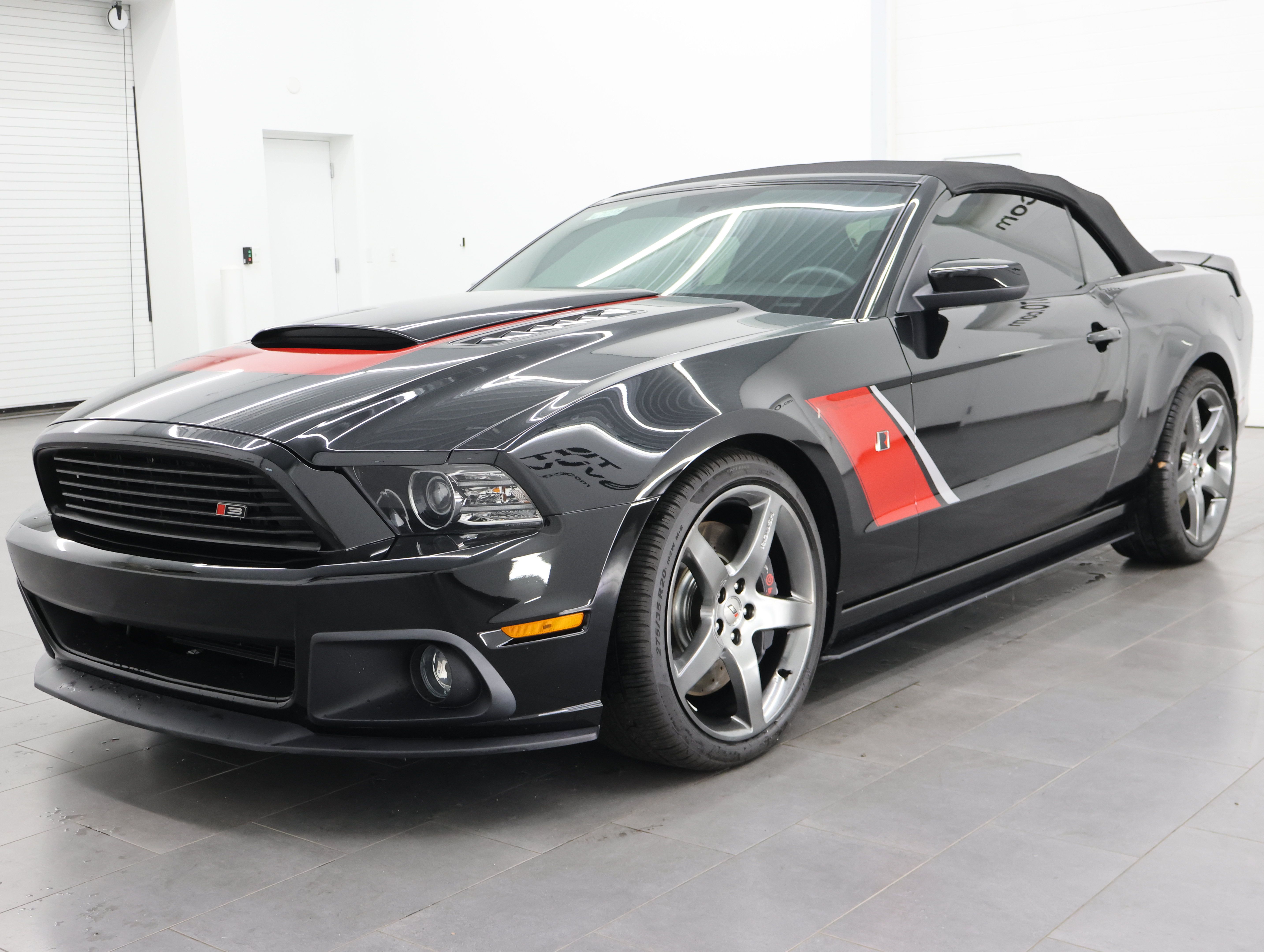 Used 2013 Ford Mustang GT Premium RWD image 7