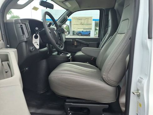 New 2026 Chevrolet Express 2500 w/ Driver Convenience Package RWD image 20