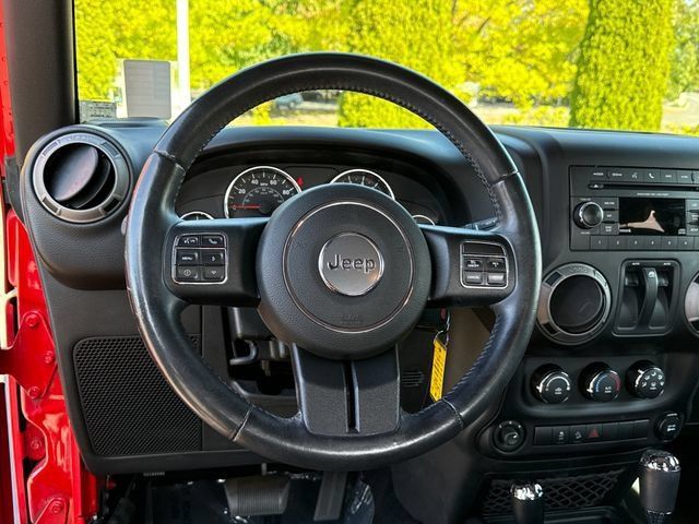 Used 2015 Jeep Wrangler Sport w/ Quick Order Package 24S AWD/4WD image 9