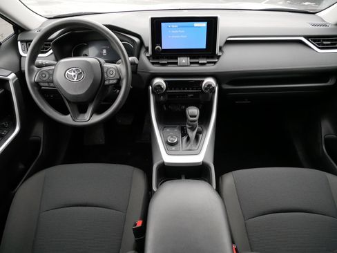 Certified 2025 Toyota RAV4 LE image 10