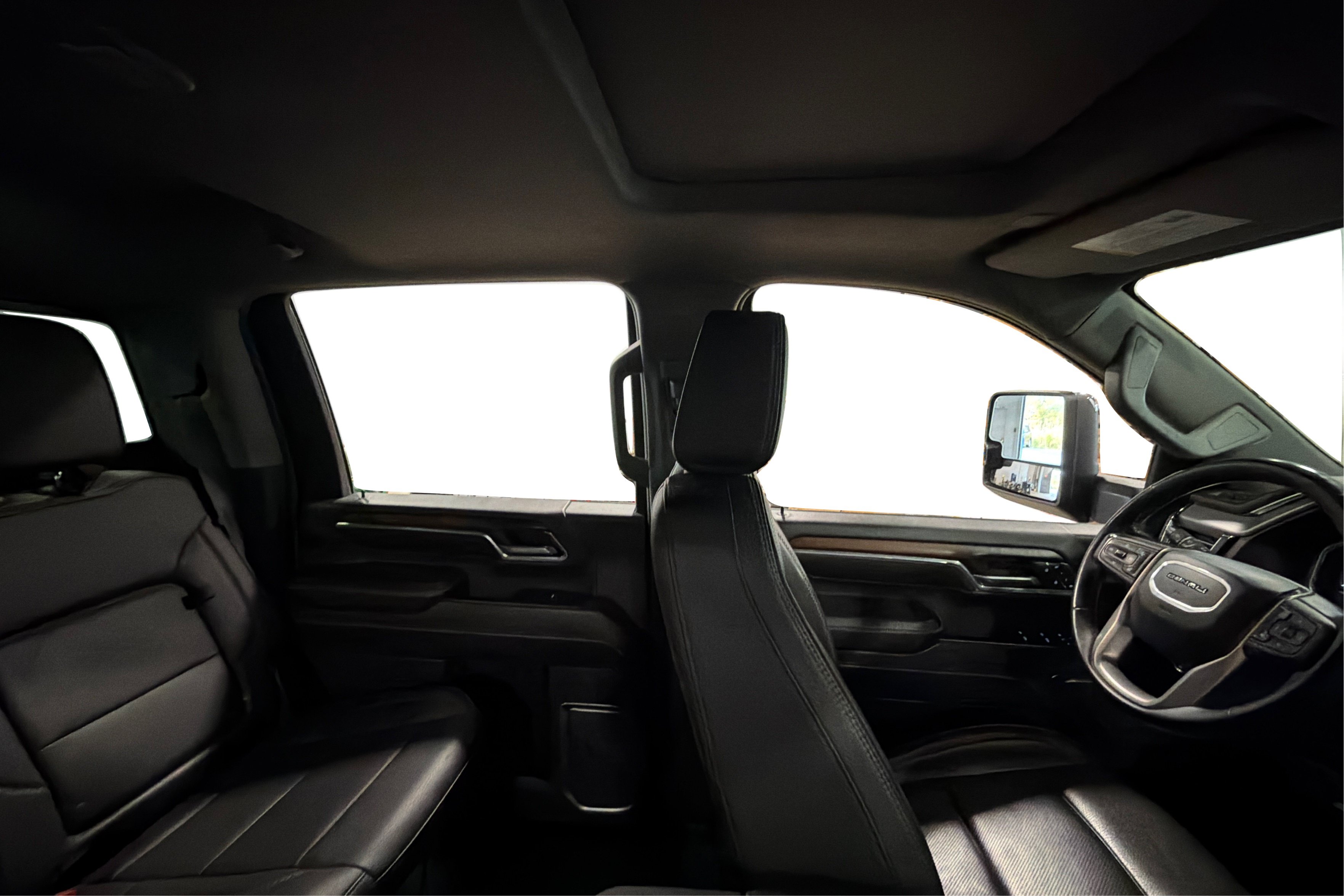 Used 2024 GMC Sierra 2500 Denali w/ Denali Reserve Package AWD/4WD image 45