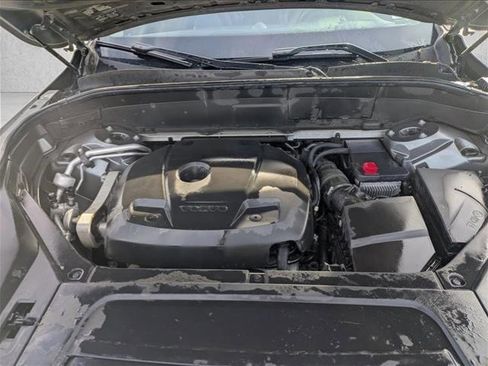 Used 2018 Volvo XC90 T6 Momentum w/ Convenience Package image 25