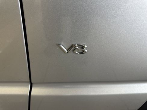 Used 2004 Ford Thunderbird Deluxe image 10