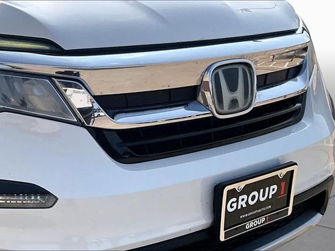 Used 2020 Honda Pilot Touring image 29