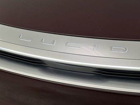 Used 2024 Lucid Air Touring image 31