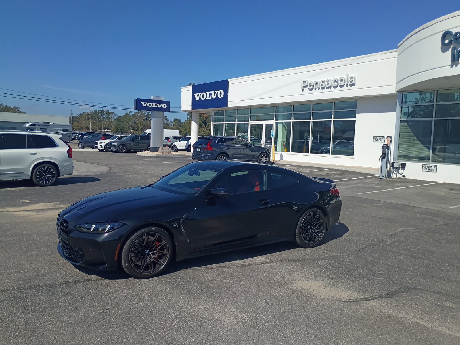 Used 2027 BMW M4 xDrive Competition w/ Executive Package AWD/4WD image 1