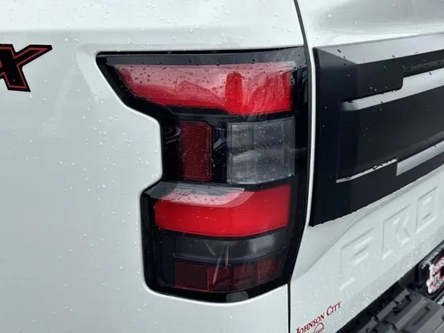 Certified 2025 Nissan Frontier Pro-X w/ Pro Convenience Package RWD image 11