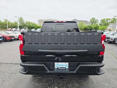 New 2026 Chevrolet Silverado 1500 ZR2 w/ LPO, Dark Essentials Package AWD/4WD image 14