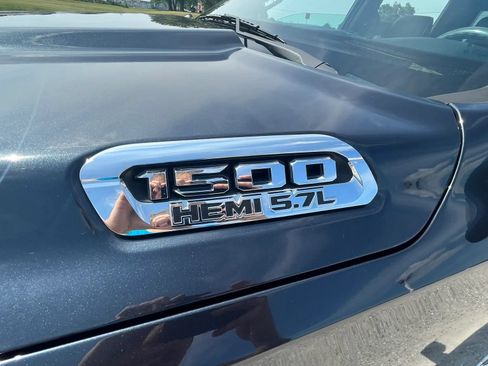 Used 2019 RAM 1500 Limited w/ Advanced Safety Group AWD/4WD image 32