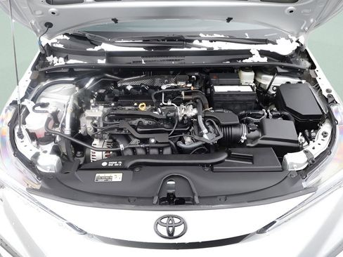 Certified 2025 Toyota Corolla SE w/ SE Premium Package image 14