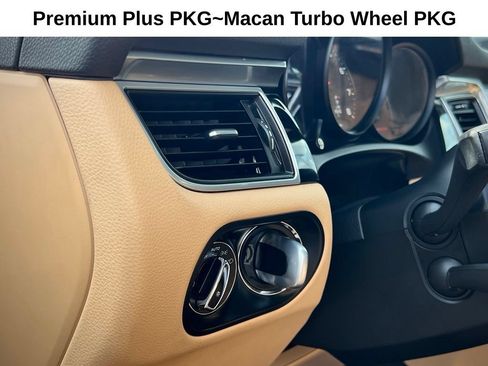 Used 2017 Porsche Macan AWD/4WD image 42