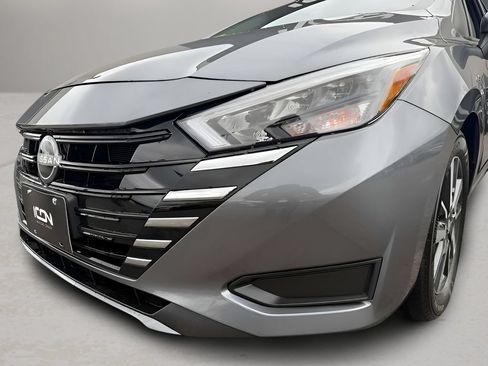 Used 2025 Nissan Versa SV FWD image 22