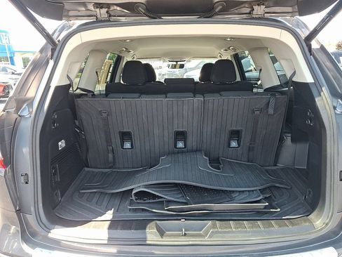 Used 2019 Subaru Ascent Premium w/ Popular Package #4 AWD/4WD image 29