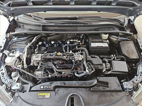 Used 2025 Toyota Corolla LE FWD image 22