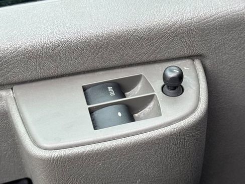 Used 2023 Chevrolet Express 2500 Extended w/ Driver Convenience Package RWD image 12