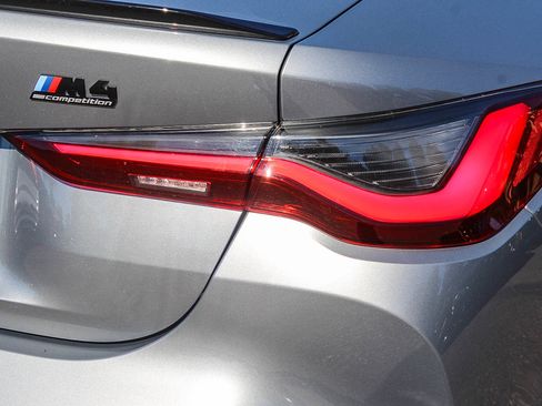 Certified 2023 BMW M4 xDrive Competition w/ Executive Package image 7